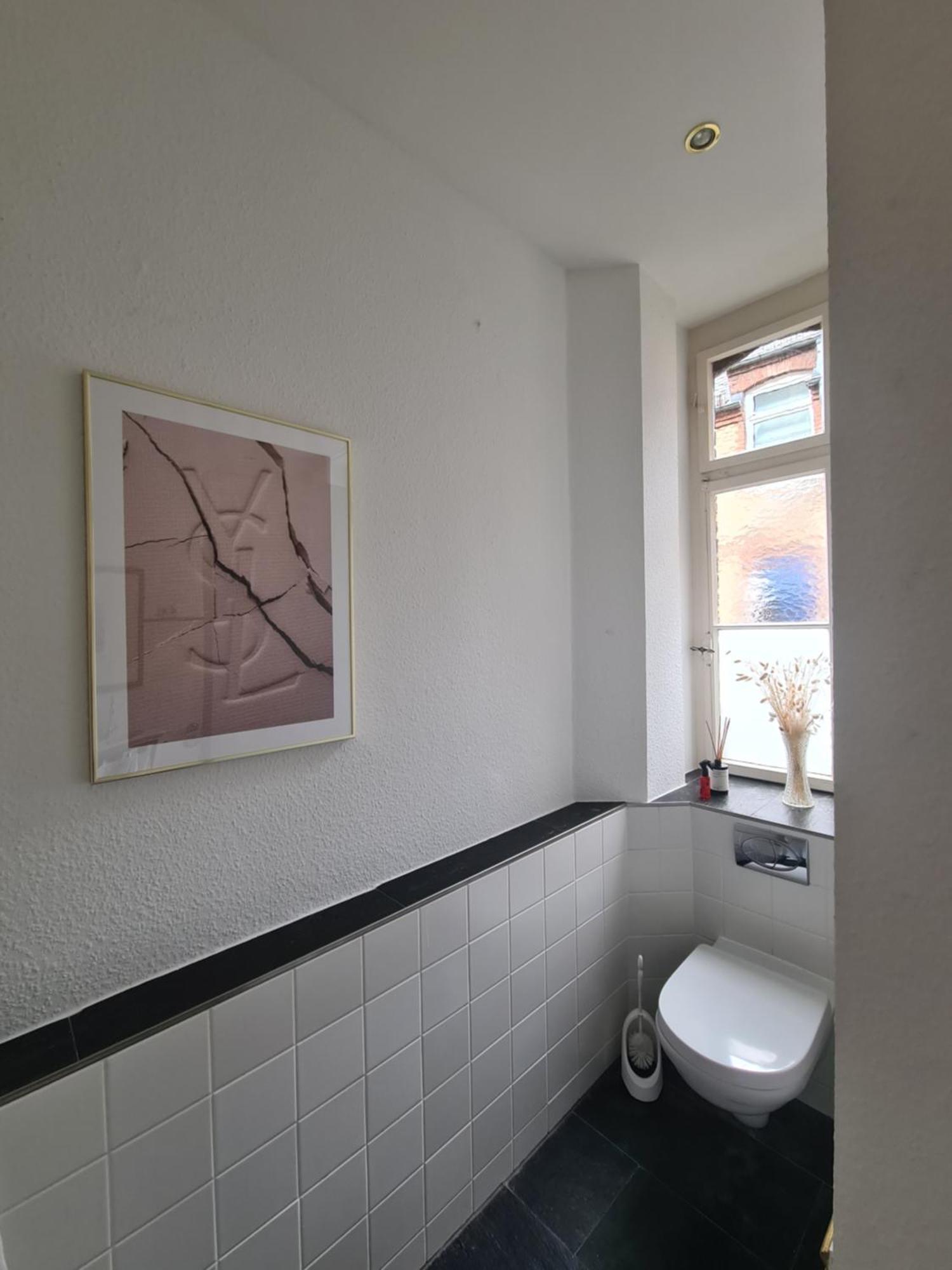 Home Away From Home Stylish Central Netflix Kitchen Wiesbaden Ngoại thất bức ảnh